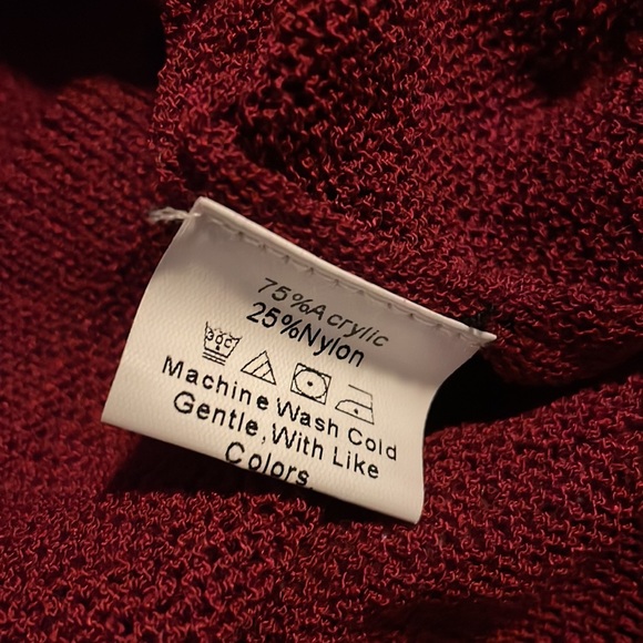 Kirundo top&shorts set size Large. - Picture 11 of 12